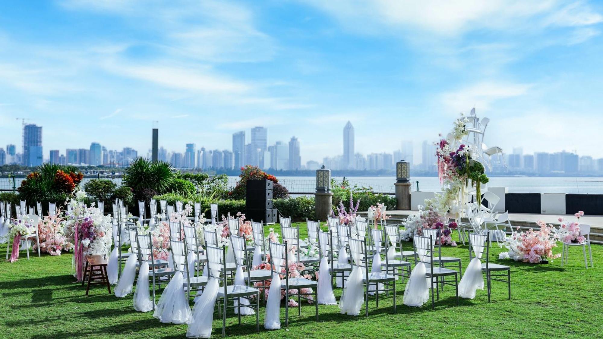 Intercontinental Haikou Seaview By Ihg Exterior photo